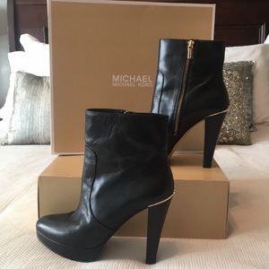 Michael Kors black booties size 9